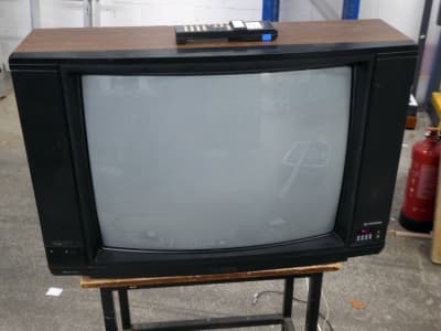 Practical 1990s Hitachi high end 28