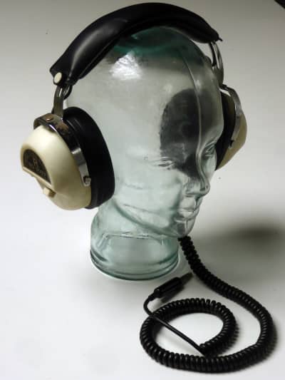 Extra chunky 1970s period style white & black headphones with long curly cable