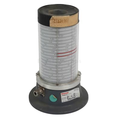 Tunable circuit Frequency Meter with rising helical scale