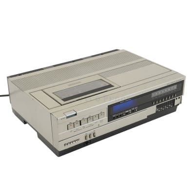 Practical 1980s top loading BETAMAX VCR/Video cassette Recorder