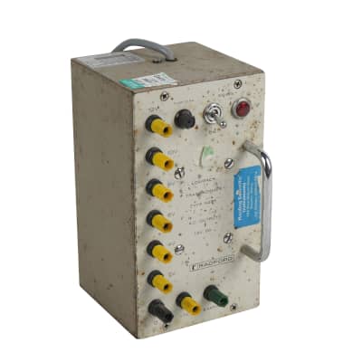 Low voltage laboratory AC power supply