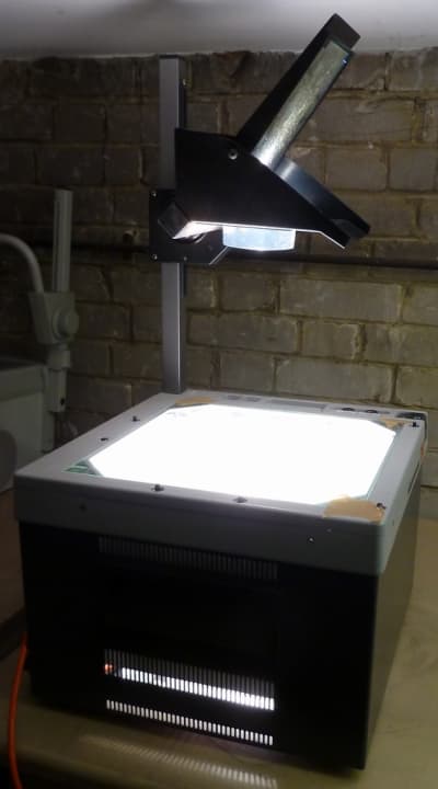 Period 1980s-1990s overhead projector