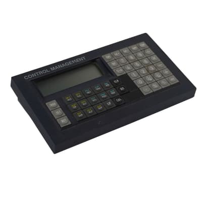 Practical specialised desk calculator with self changing digits display