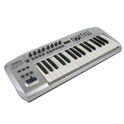 Modern looking MIDI keyboard.