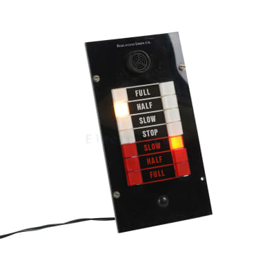 Practical speed control panel with latching illuminated buttons