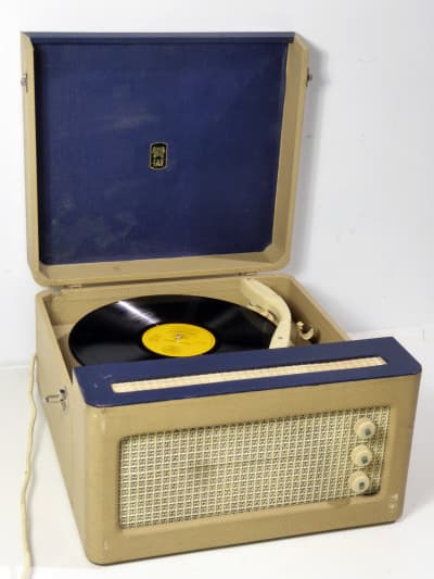 Practical 1950s-1960s Dansette style vinyl record player / gramophone