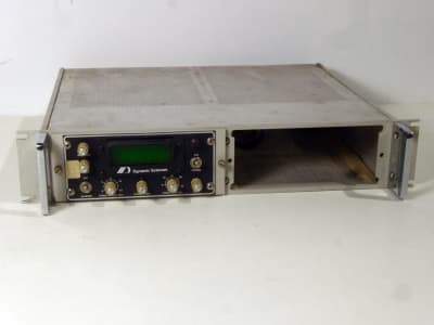 Rack mounting incomplete silver spectrum analyser panel with green display
