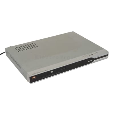 Silver Daewoo DVD Player