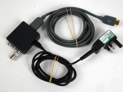 HDMI to composite video output converter