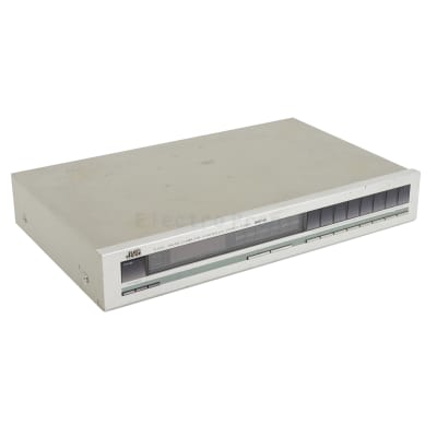 JVC Silver Tuner