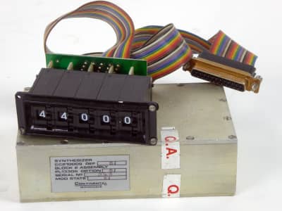 Synthesised RF generator/encryption device with numbered thumbwheel switches