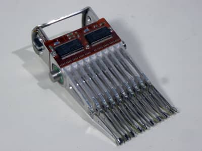Hard disk drive multiple head assembly [VERY FRAGILE]