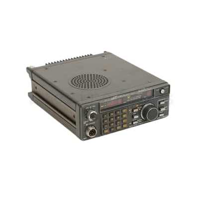 Radio Transceiver 22