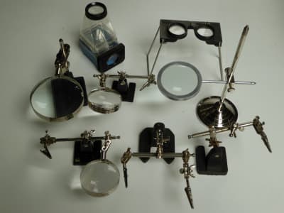 Assorted mini bench magnifiers & soldering aids