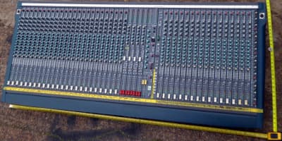 Huge 40 channel Soundcraft K3 theatre audio mixer