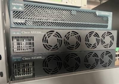 3 x Cisco professional network routers