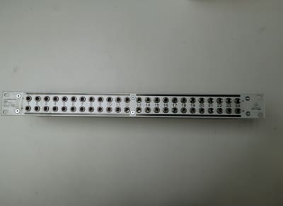 Silver rack mounting 1/4