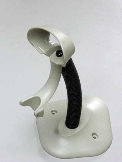 Mounting cradle on bendy stalked base