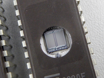 Visible silicon memory chip in windowed ceramic package