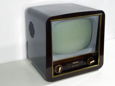1957 vintage dark wood PYE continental CTM17F 17