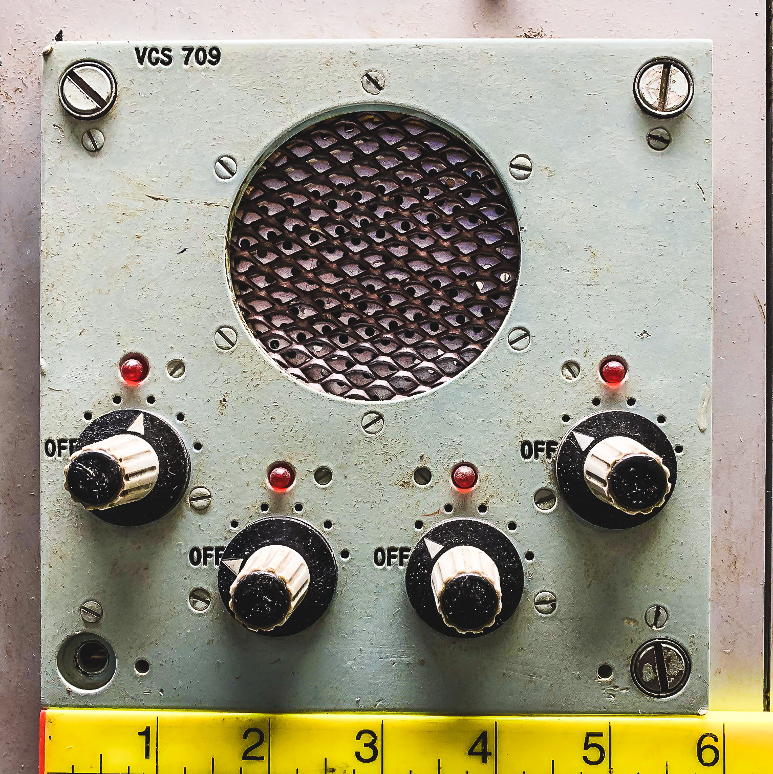 Period speaker panel with grill & knobs Electro Props Hire