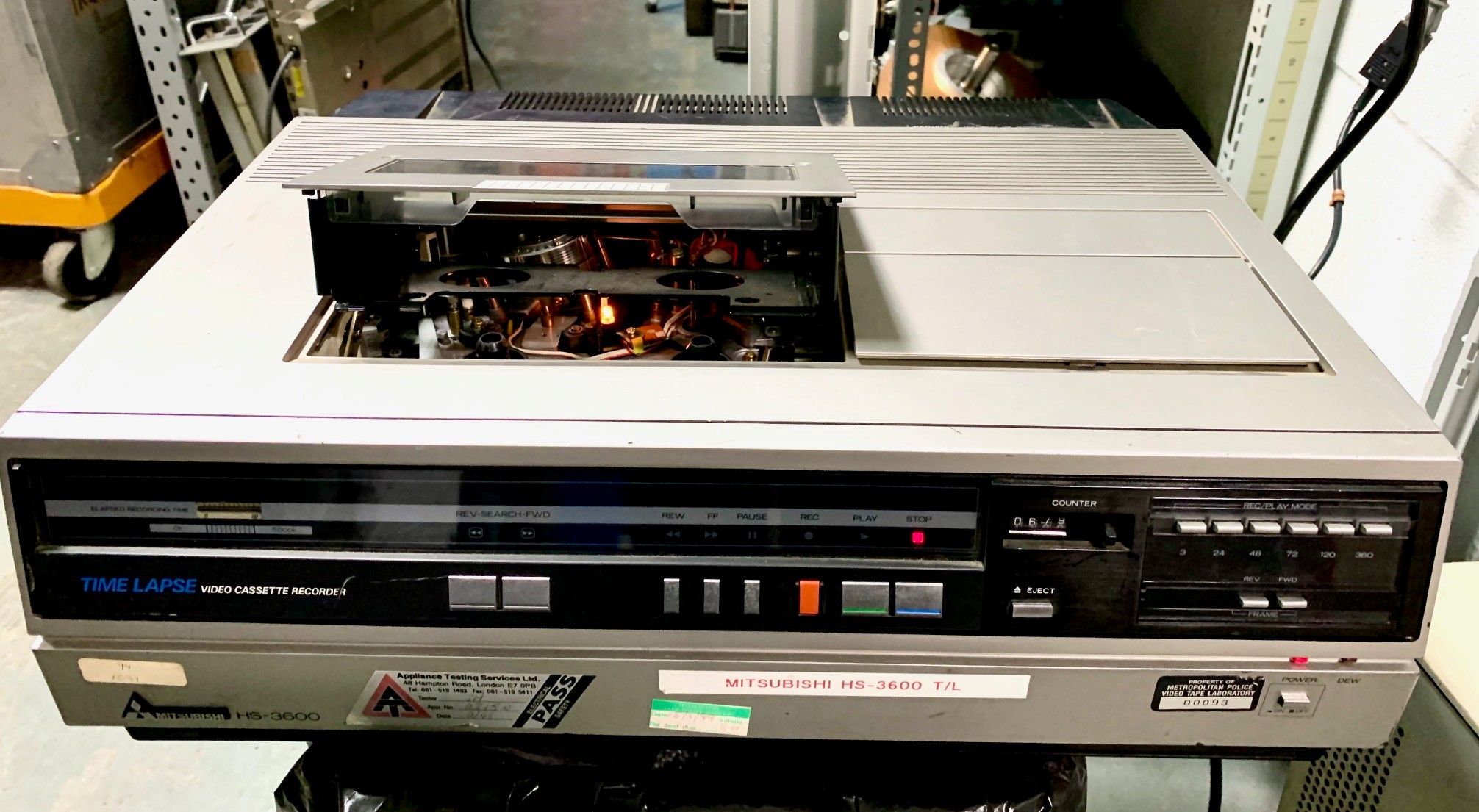 Practical Mitsubishi VHS VCR/Video Cassette Recorder/player Electro Props Hire