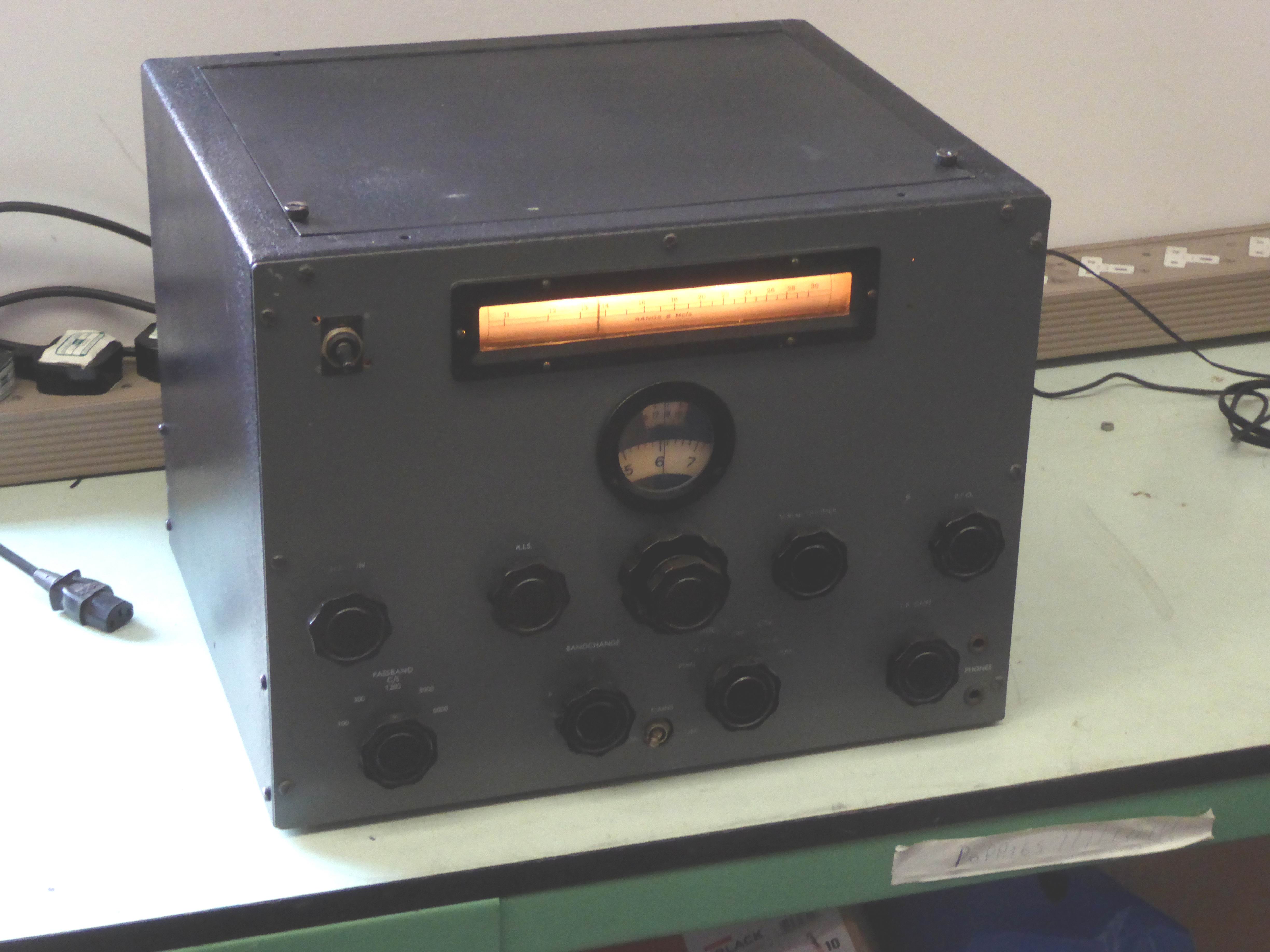 WW2 Marconi CR100 multiband radio receiver & speaker Electro Props Hire