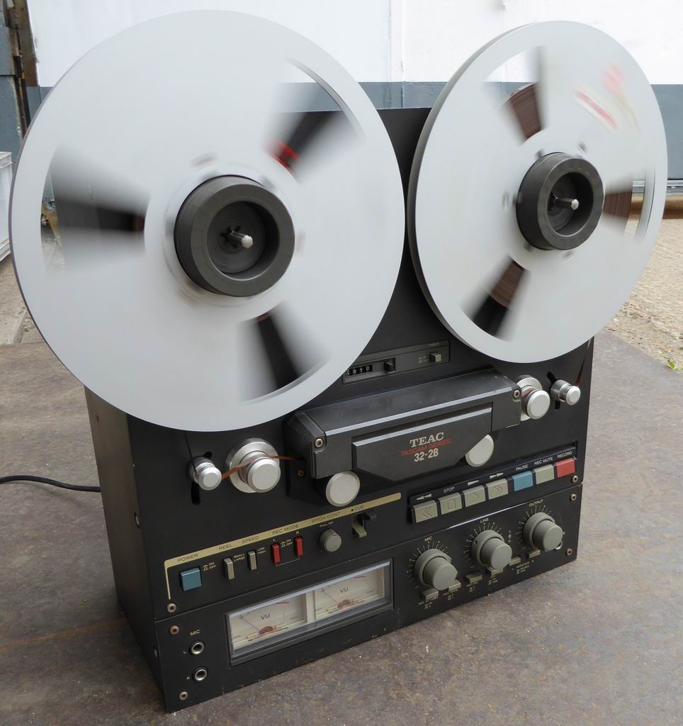 Practical 1980s1990s Teac 322B reel to reel tape recorder Electro