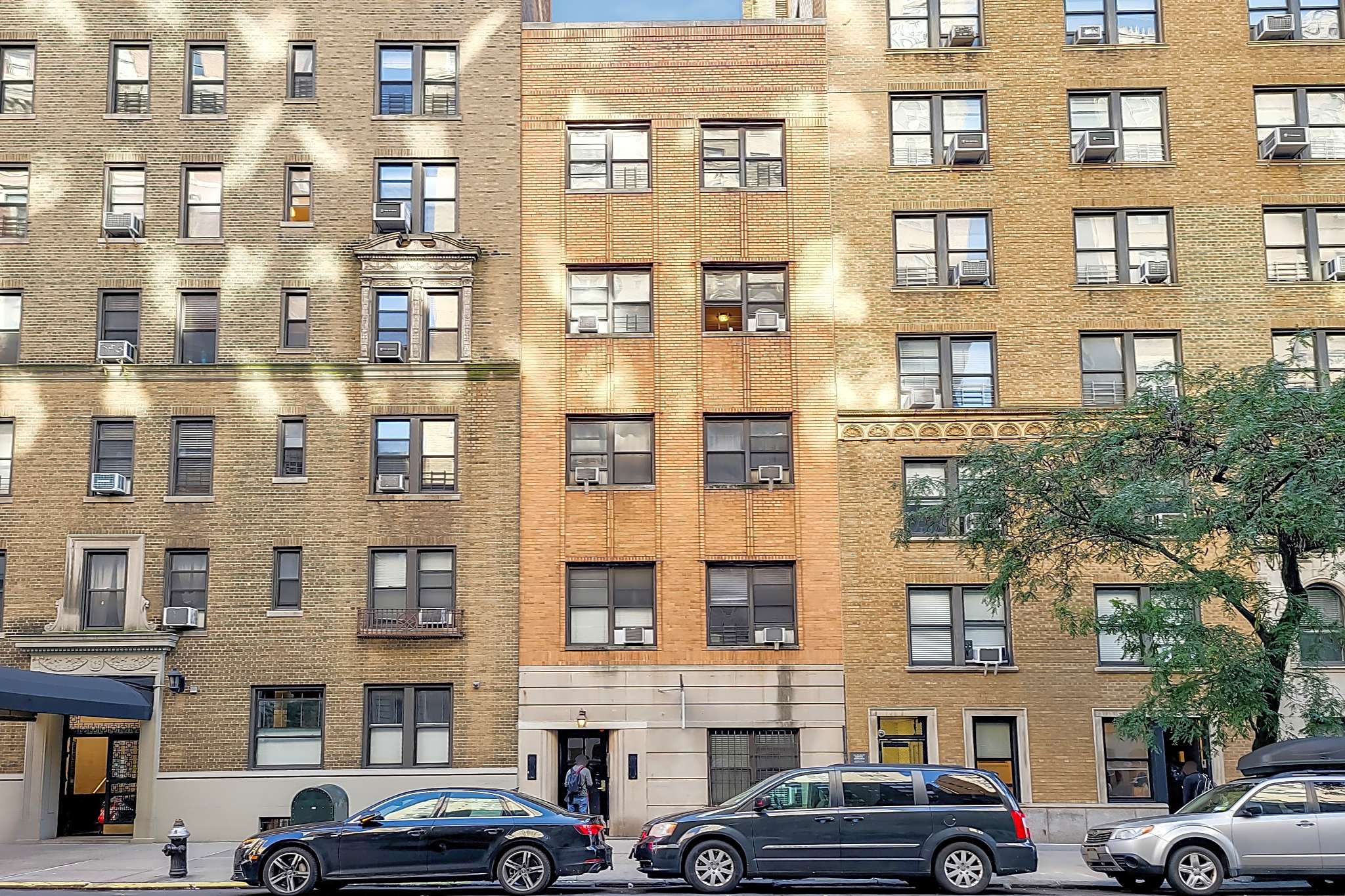New York 10024 Spec