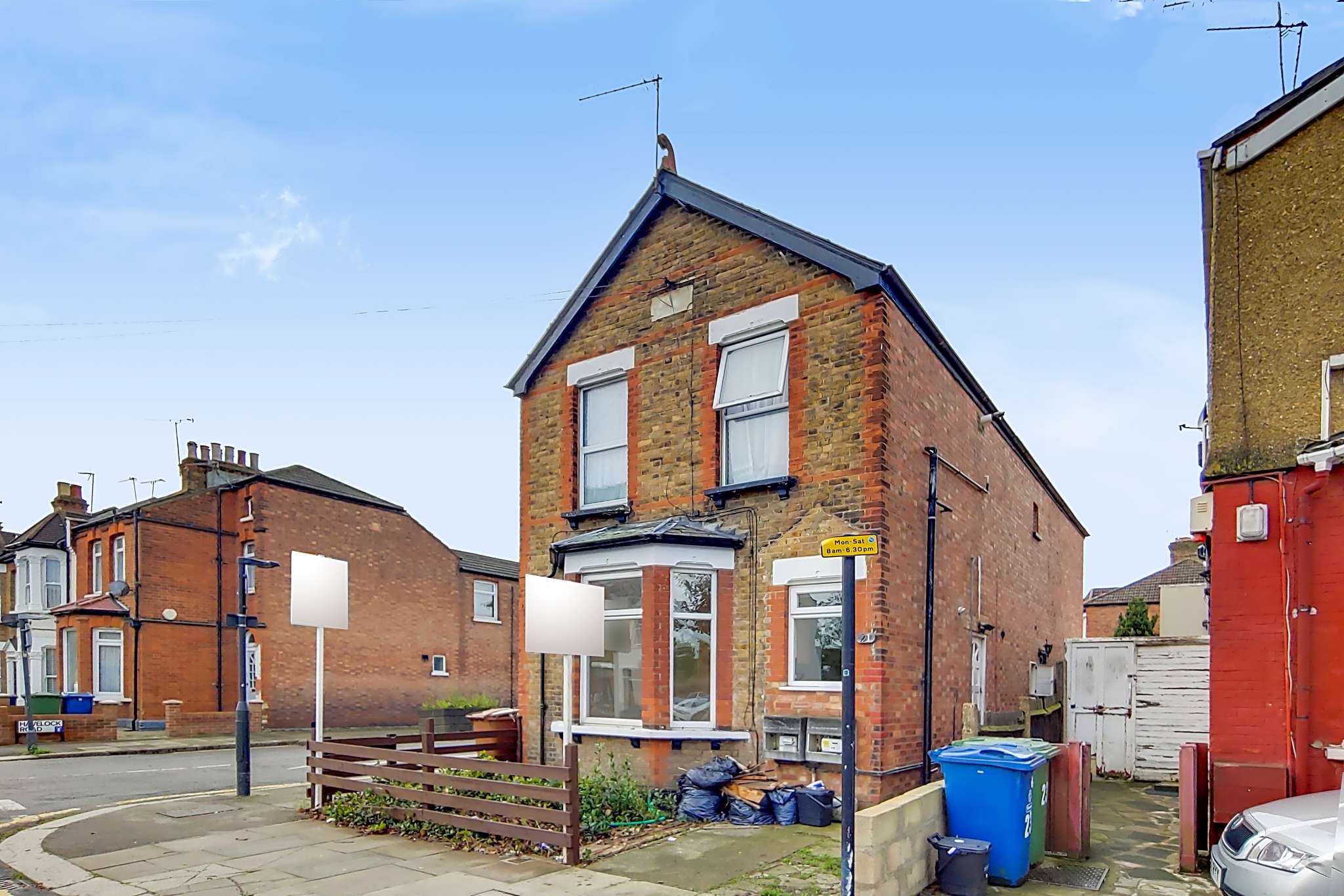 Harrow Weald HA3 Spec