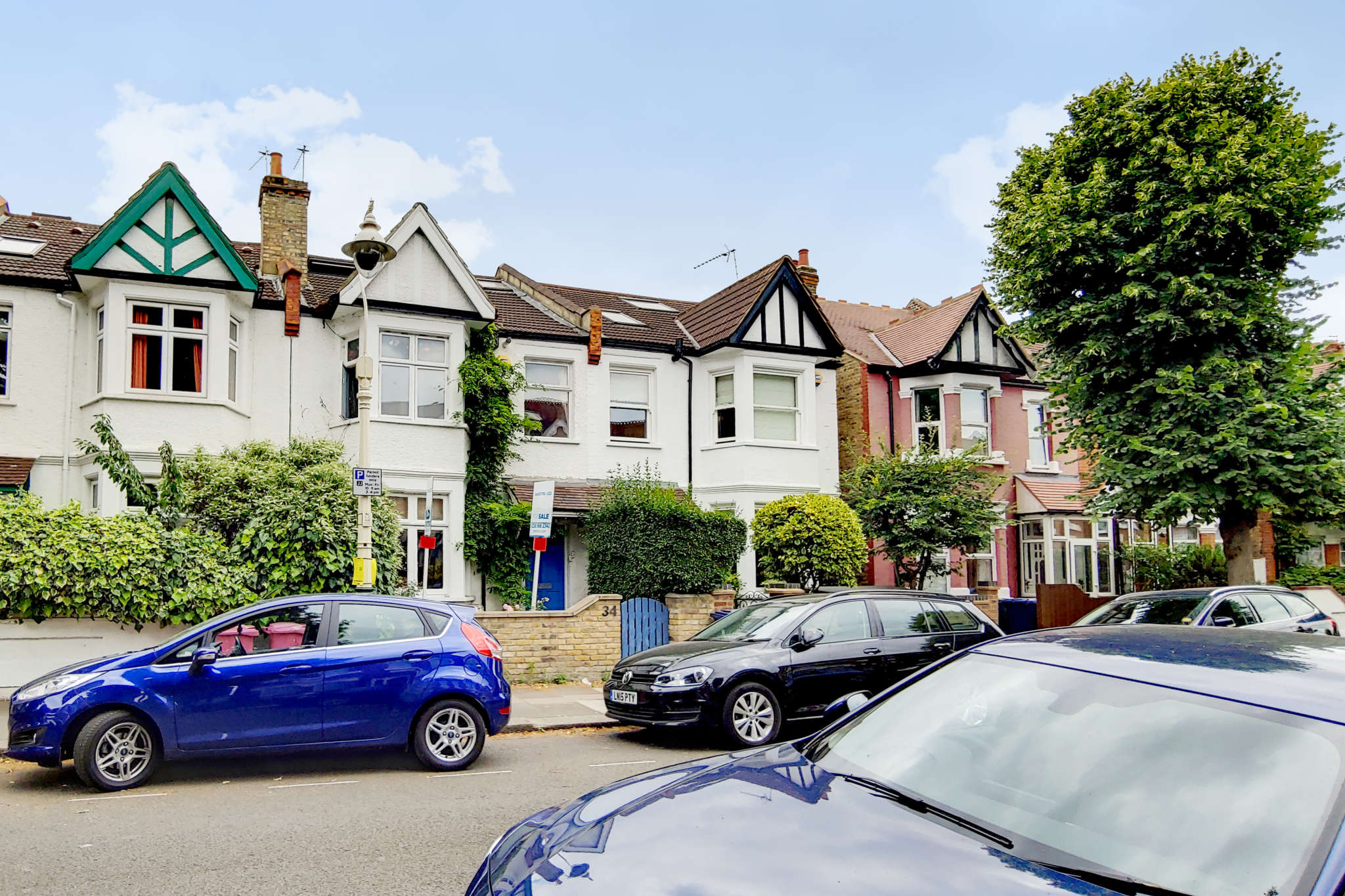 Ealing, London, W13