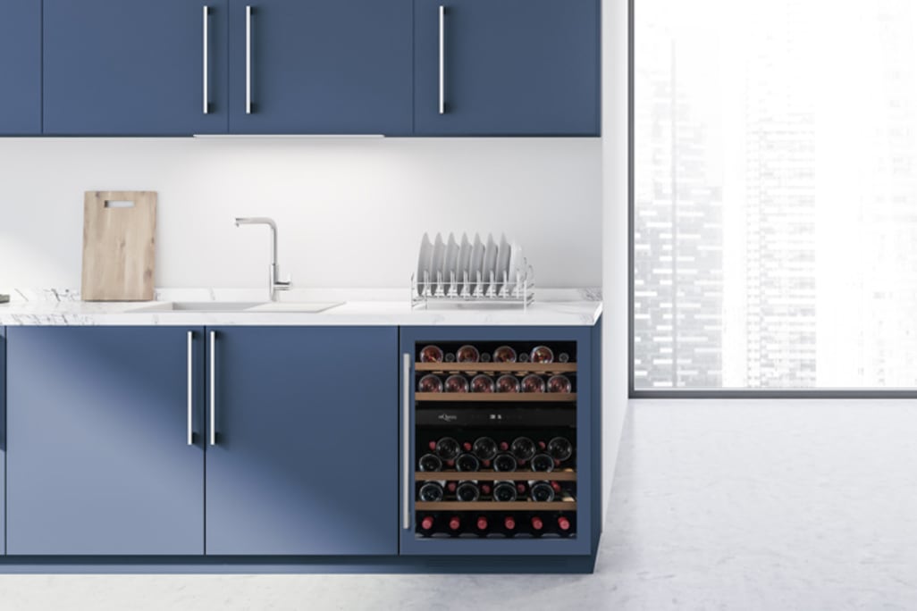 mQuvée Built-in wine cooler - WineCave 700 60D Custom Made  