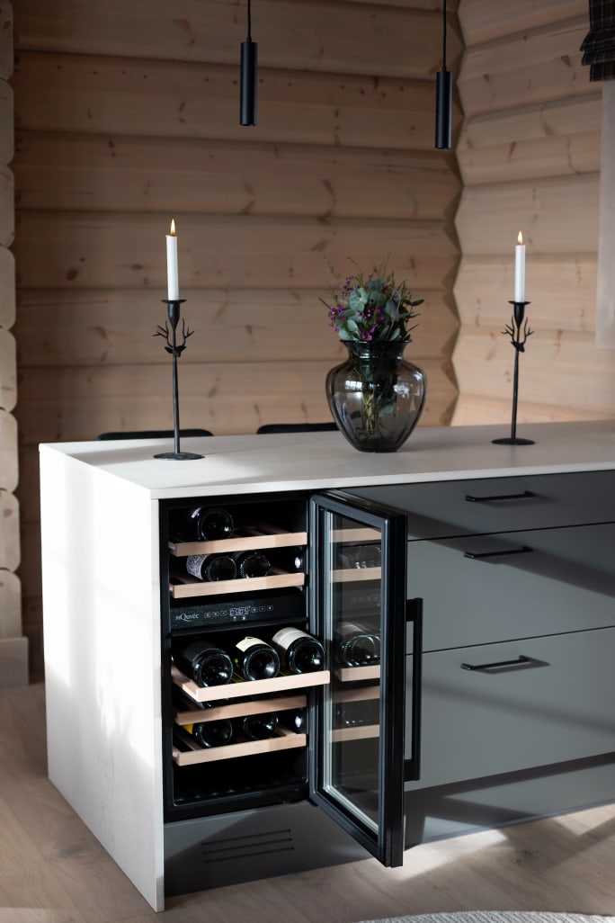 Einbau-Weinkühlschrank - WineCave 700 40D Custom Made 