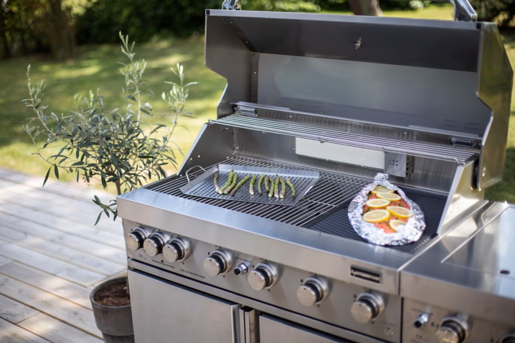 Stainless Collection - Frittstående gassgrill med 6 brennere og infravarme