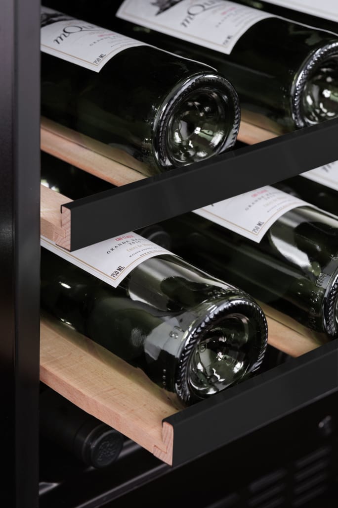 Shelf front for WineCave 30* (Anthracite Black)