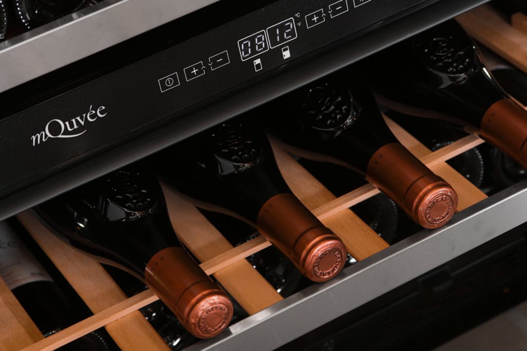 Integrated wine cooler- WineKeeper Exclusive 25D Push-pull