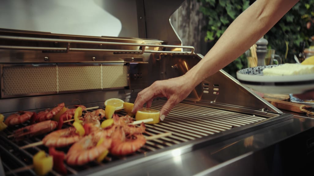 Black Collection - Freistehender Gas- und Holzkohlegrill