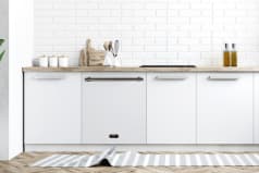 Dolce Vita Dishwasher (Pearl White/Bronze)