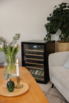 frittstaende-vinskap-polar-collection-49
