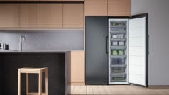 seamless-collection-frittstaende-fryser-60-cm-rff586kncb1-svart