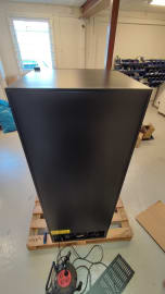 (Outlet) - Fritstående vinkøleskab - WineExpert 126 Fullglass Black 