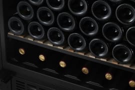 Viinin säilytyskaappi - WineStore 226 Solid Black