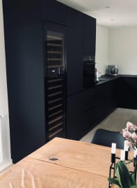Integrated wine fridge - WineKeeper Exclusive 112D Push/Pull