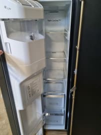 (Outlet) - Lofra - Dolce Vita Kjøleskap (Sort/Bronse) - 90 cm