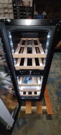 (Outlet) - Innbyggbart vinskap - WineCave 800 30D Fullglass Black