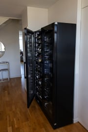 Vinkøleskab til indbygning - WineCave Slim 182D Fullglass Black