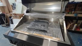 (Outlet) - Black Collection - Fristående Kolgrill 