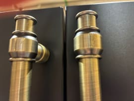 (Outlet) - Dolce Vita Køleskabe (Sort/Bronze) - 90 cm