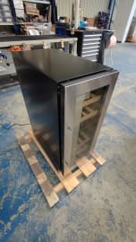 (Outlet) - Inbyggbar vinkyl - WineCave 700 30D Stainless 