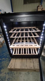 (Outlet) - Inbyggbar vinkyl - WineCave 700 60S Anthracite Black